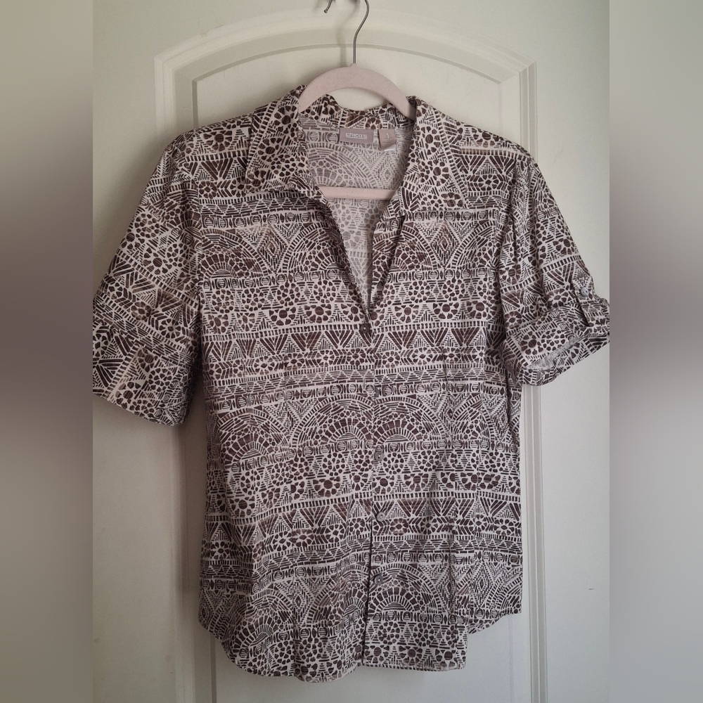 Chico's shortβ sleeve abstract print size 1